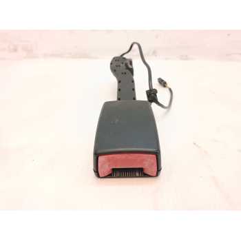 ENGANCHE CINTURON DELANTERO DERECHO 5P0857756F 