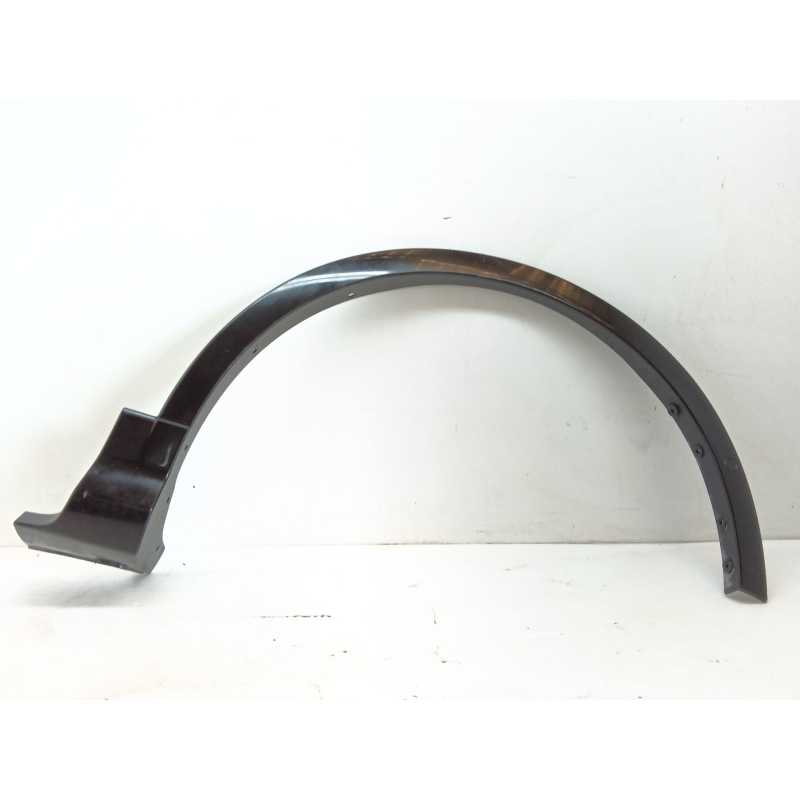 Recambio de aletin delantero derecho para ford kuga (cbs) titanium referencia OEM IAM 9970286  