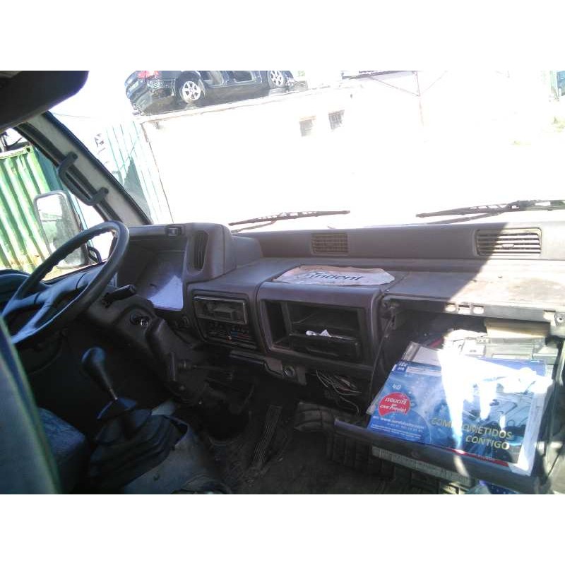 nissan cabstar e del año 1999