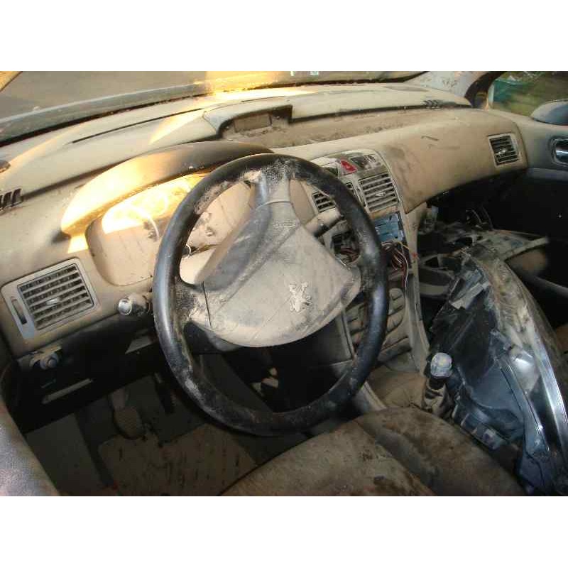 peugeot 307 (s1) del año 2001