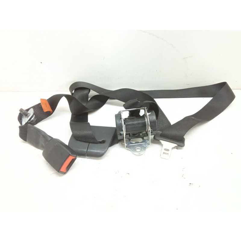 Recambio de cinturon seguridad trasero central para ford fusion (ju_) 1.4 tdci referencia OEM IAM 0431141  