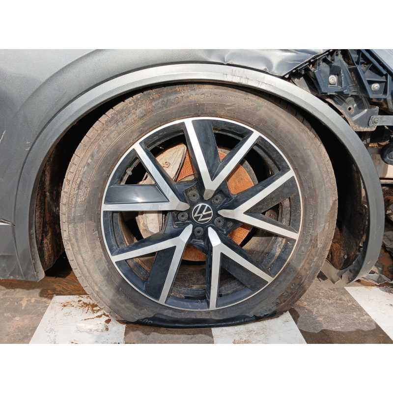 Recambio de aletin delantero derecho para volkswagen touareg (cr7, rc8) 3.0 tdi 4motion referencia OEM IAM   