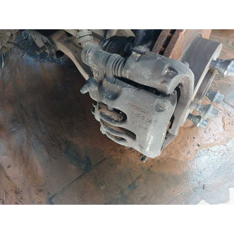Recambio de pinza de freno delantera izquierda para renault master kombi l2h2 3,5t referencia OEM IAM 410105039R  BREMBO