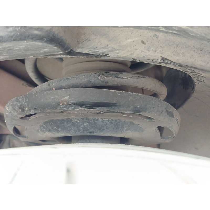Recambio de amortiguador delantero derecho para citroën c4 cactus 1.2 thp 110 referencia OEM IAM   