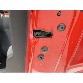 CERRADURA PUERTA TRASERA DERECHA 