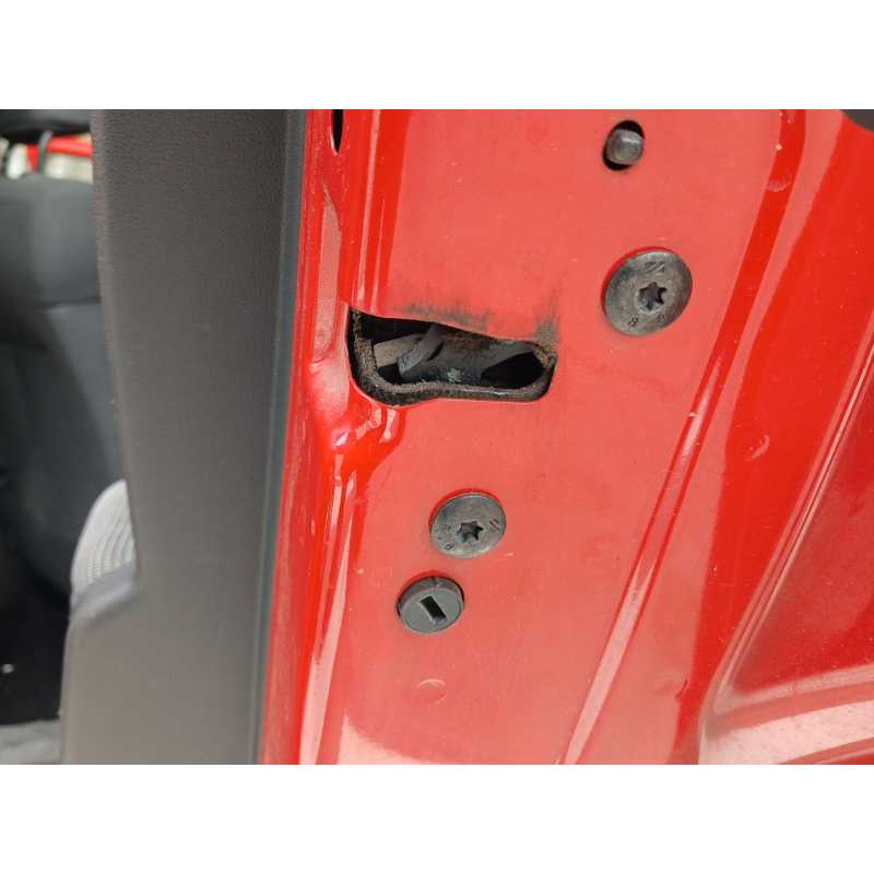 Recambio de cerradura puerta trasera derecha para citroën c4 cactus 1.2 thp 110 referencia OEM IAM   