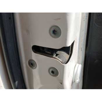 CERRADURA PUERTA DELANTERA IZQUIERDA 