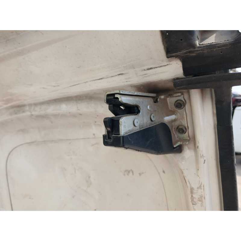 Recambio de cerradura puerta trasera derecha para nissan nv200 furgoneta 1.5 dci 85 (m20, m20m) referencia OEM IAM   