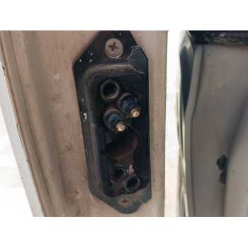 CERRADURA PUERTA LATERAL DERECHA 