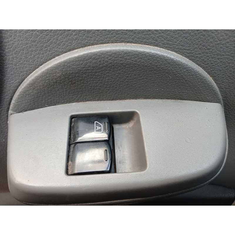 Recambio de mando elevalunas delantero izquierdo para nissan nv200 furgoneta 1.5 dci 85 (m20, m20m) referencia OEM IAM   
