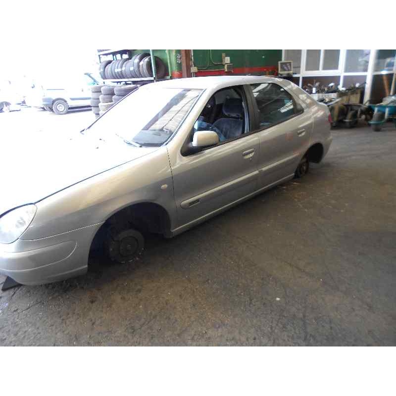 citroën xsara berlina del año 2001