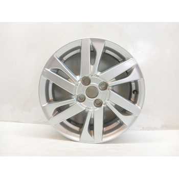 LLANTA 426110H040 