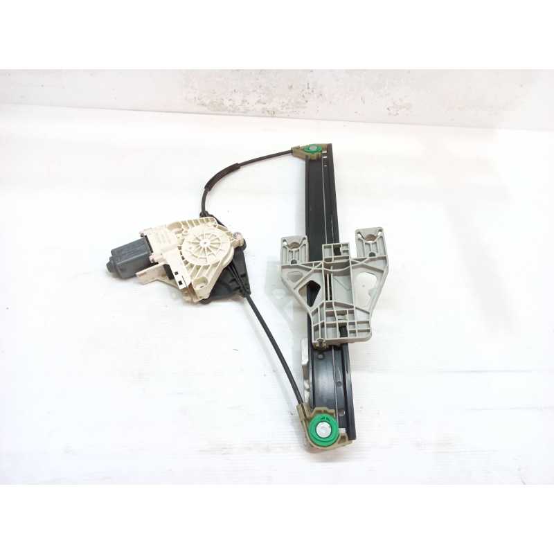 Recambio de elevalunas trasero izquierdo para audi a4 ber. (b8) e referencia OEM IAM 8K0959811A  