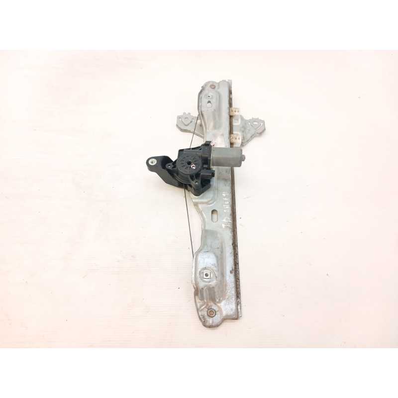 Recambio de elevalunas trasero derecho para nissan qashqai (j11) 360 referencia OEM IAM C17689100  