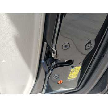 CERRADURA PUERTA TRASERA DERECHA 