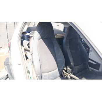 ASIENTO DELANTERO DERECHO 