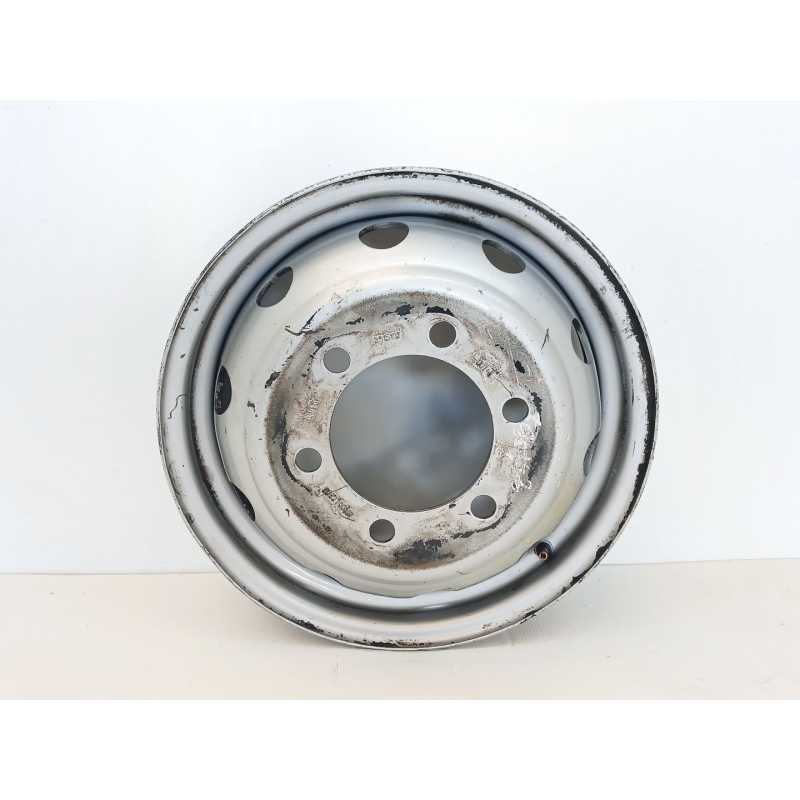 Recambio de llanta para nissan nt400 cabstar (f24m) 35.14, 45.14 referencia OEM IAM R915107  