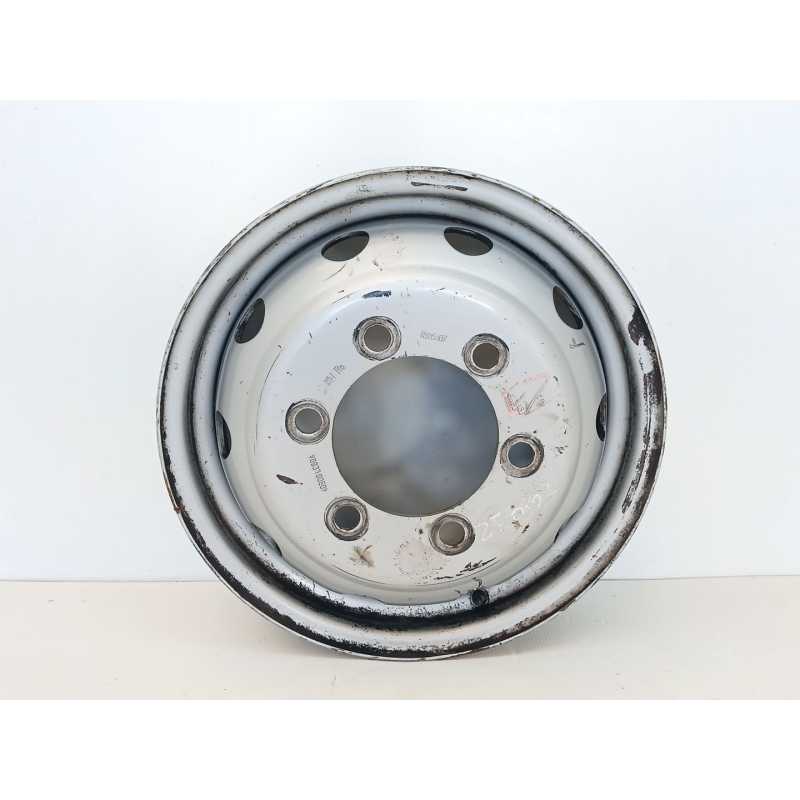 Recambio de llanta para nissan nt400 cabstar (f24m) 35.14, 45.14 referencia OEM IAM R915107  