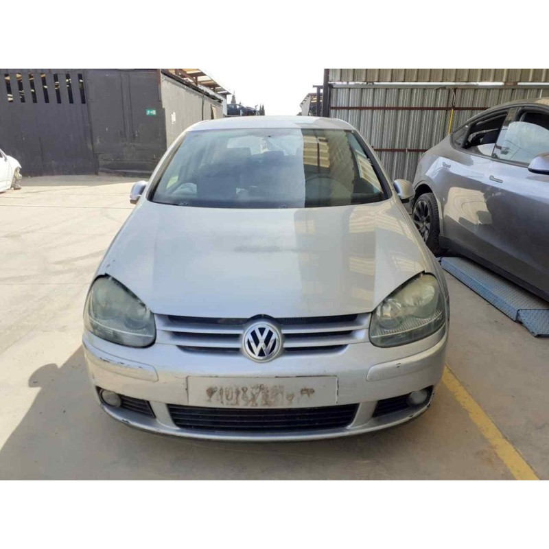 volkswagen golf v berlina (1k1) del año 2004
