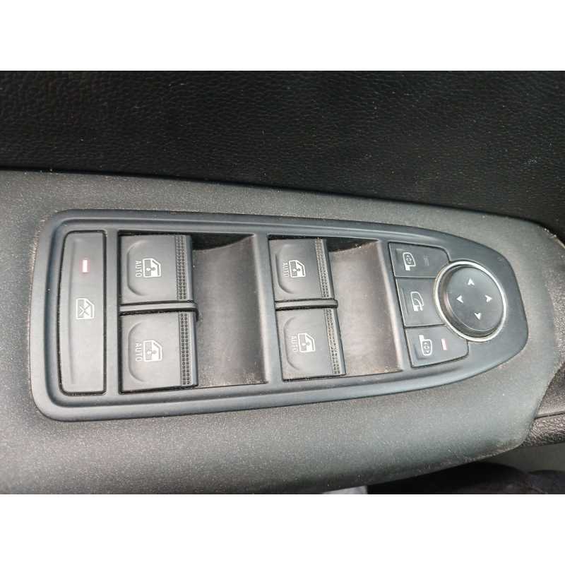 Recambio de mando elevalunas delantero izquierdo para renault captur ii (hf_) tce 100 (hfmt) referencia OEM IAM   