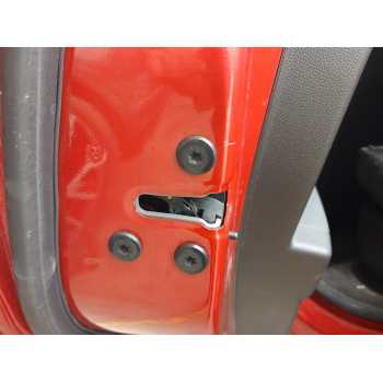 CERRADURA PUERTA TRASERA IZQUIERDA 