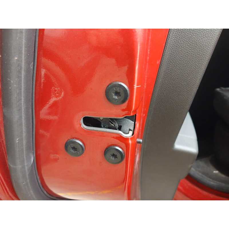 Recambio de cerradura puerta trasera izquierda para renault captur ii (hf_) tce 100 (hfmt) referencia OEM IAM   