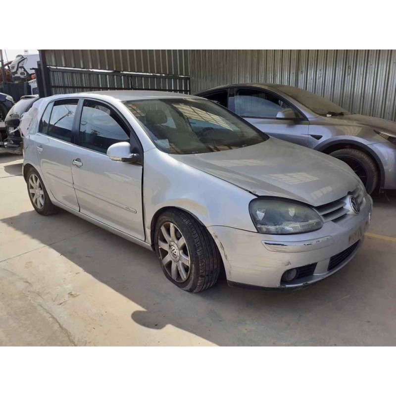 volkswagen golf v berlina (1k1) del año 2004