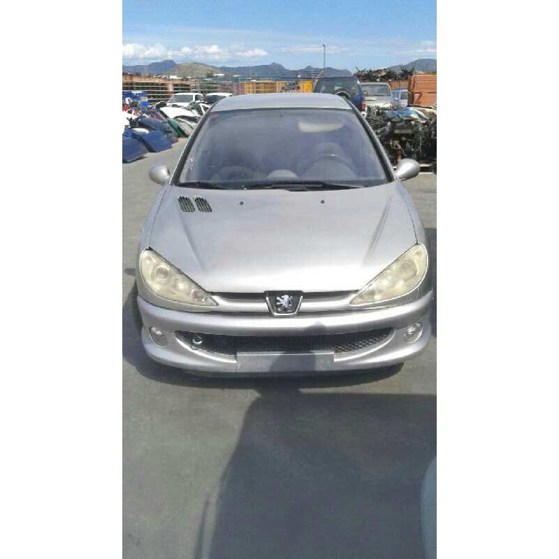peugeot 206 berlina del año 2003