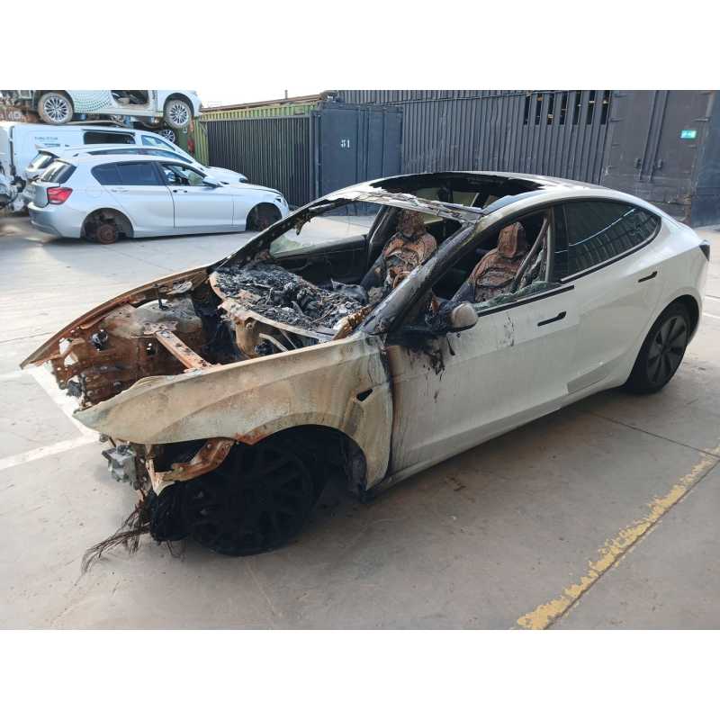 tesla model 3 del año 2023