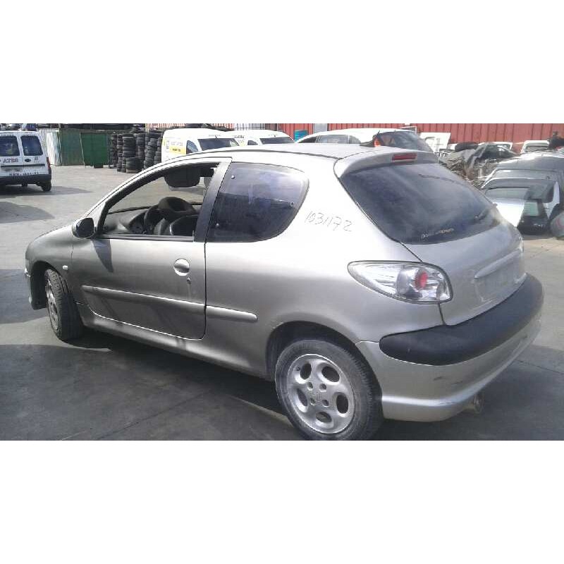 peugeot 206 berlina del año 2003