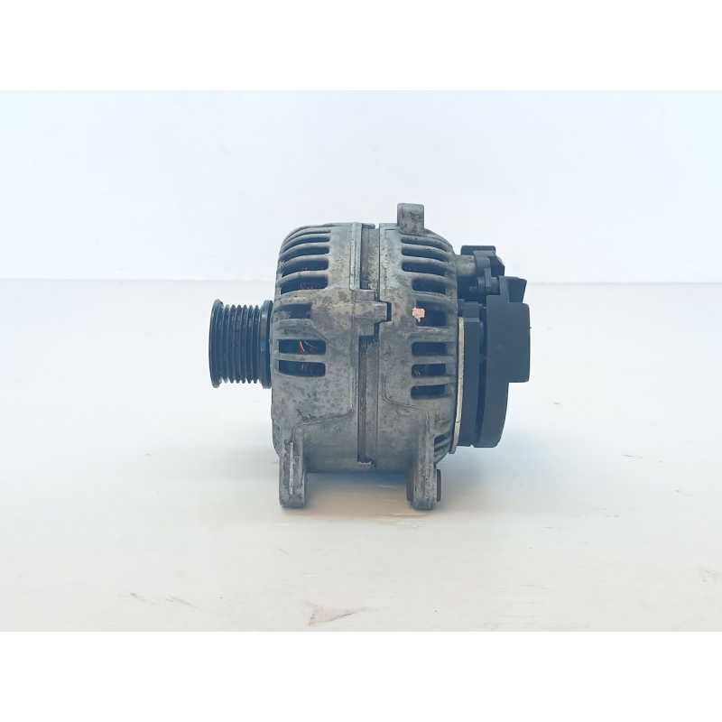 Recambio de alternador para opel vivaro furgón/combi (07.2006 =>) combi 2.9t l1h1 referencia OEM IAM 8200692868  