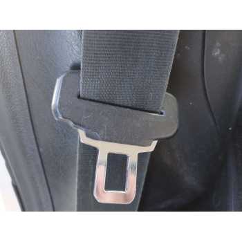 CINTURON SEGURIDAD TRASERO DERECHO 