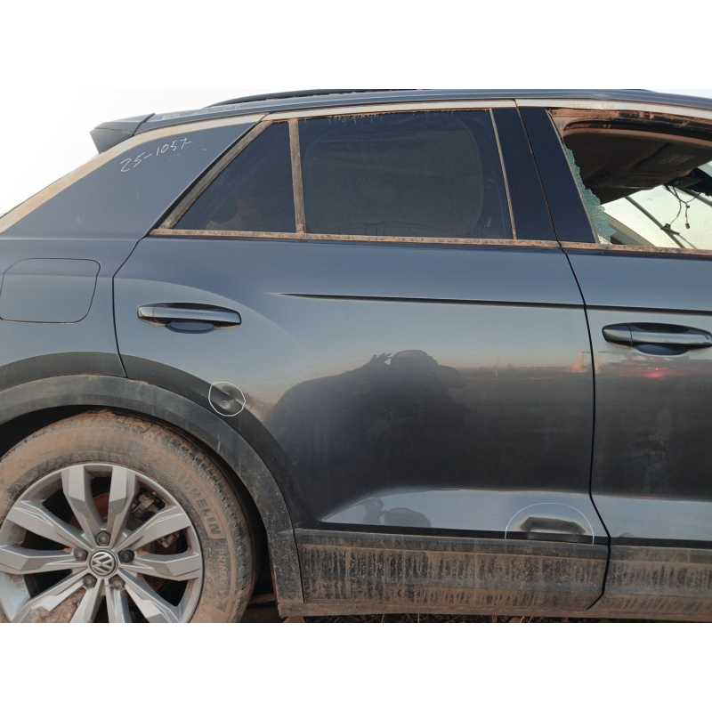 Recambio de puerta trasera derecha para volkswagen t-roc referencia OEM IAM   