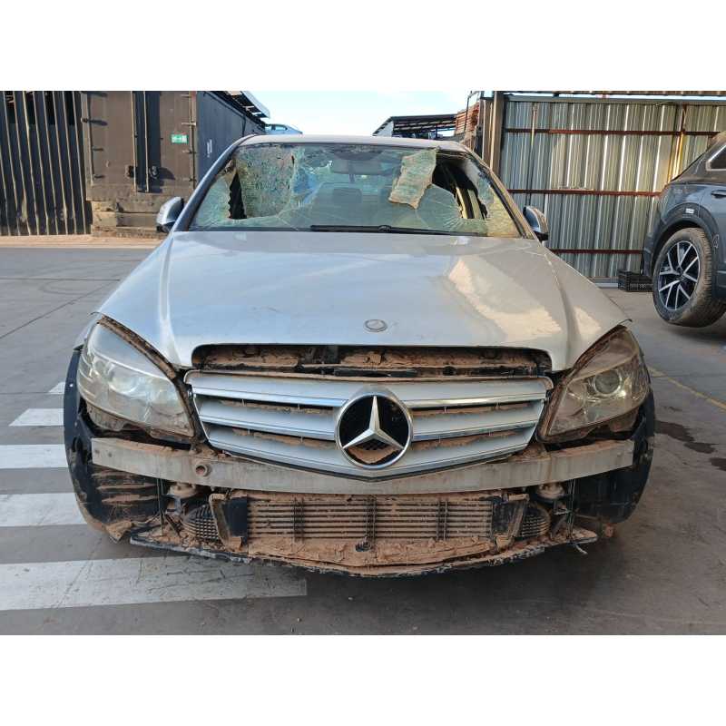 mercedes-benz clase c (w204) del año 2007