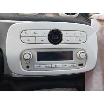 SISTEMA AUDIO / RADIO CD 
