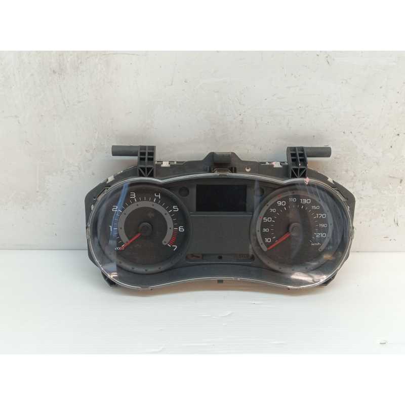 Recambio de cuadro instrumentos para renault clio iii confort dynamique referencia OEM IAM 8200316824G VISTEON 