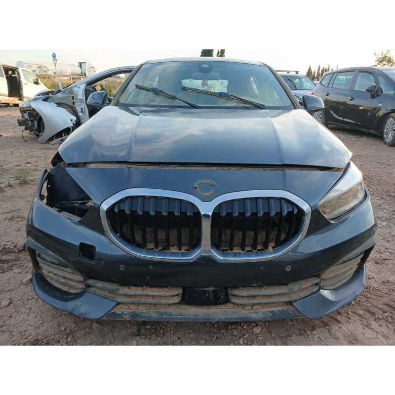 bmw serie 1 lim. (f40) del año 2021