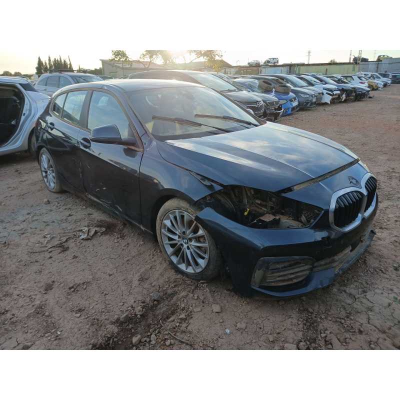 bmw serie 1 lim. (f40) del año 2021