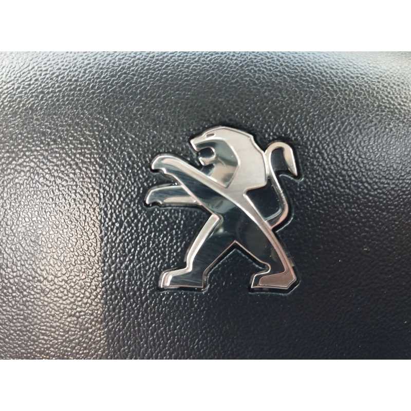 Recambio de elevalunas delantero derecho para peugeot 208 style referencia OEM IAM   