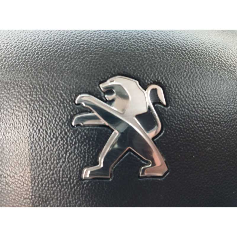 Recambio de elevalunas trasero derecho para peugeot 208 style referencia OEM IAM   