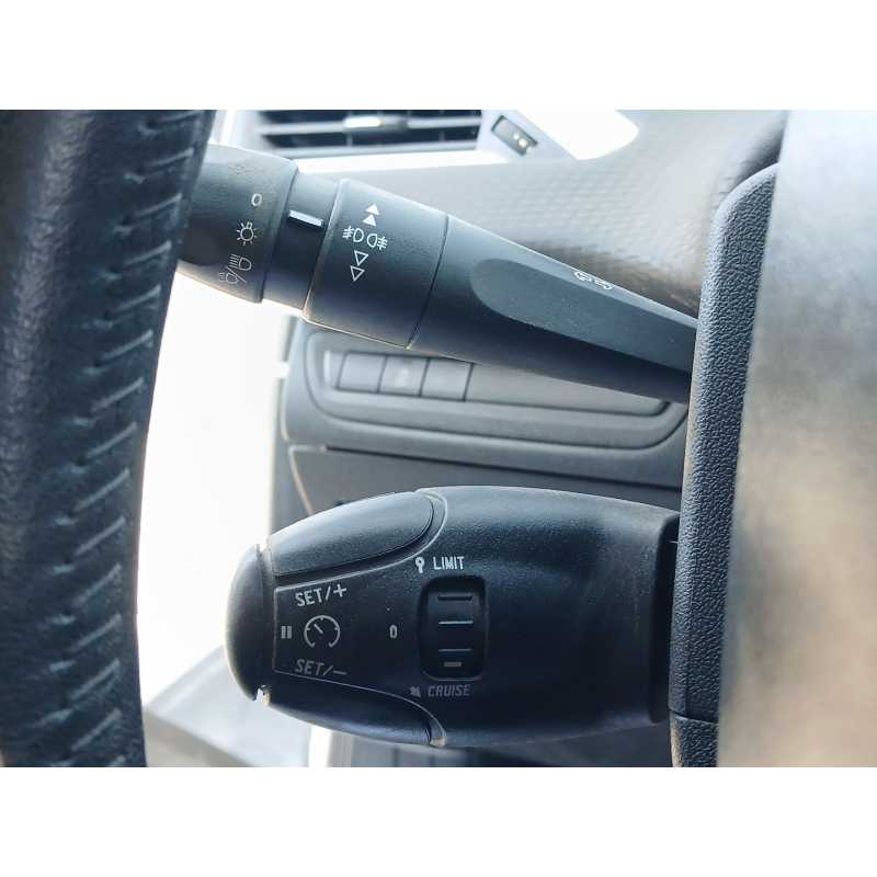 Recambio de mando luces para peugeot 208 style referencia OEM IAM   