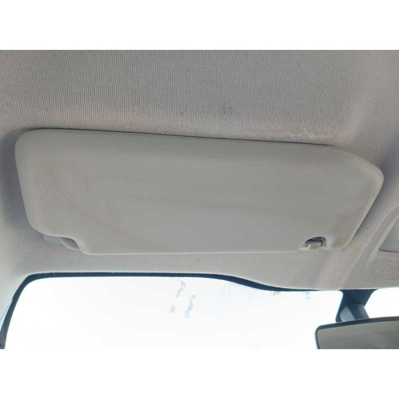 Recambio de parasol izquierdo para peugeot 208 style referencia OEM IAM   