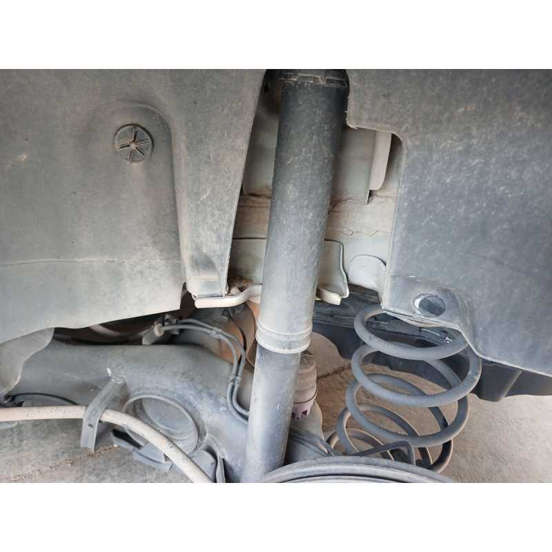 Recambio de amortiguador trasero izquierdo para peugeot 208 style referencia OEM IAM   
