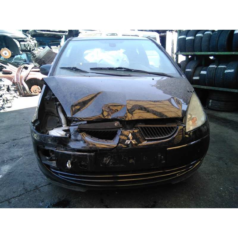mitsubishi colt berlina 3 (cz) del año 2006