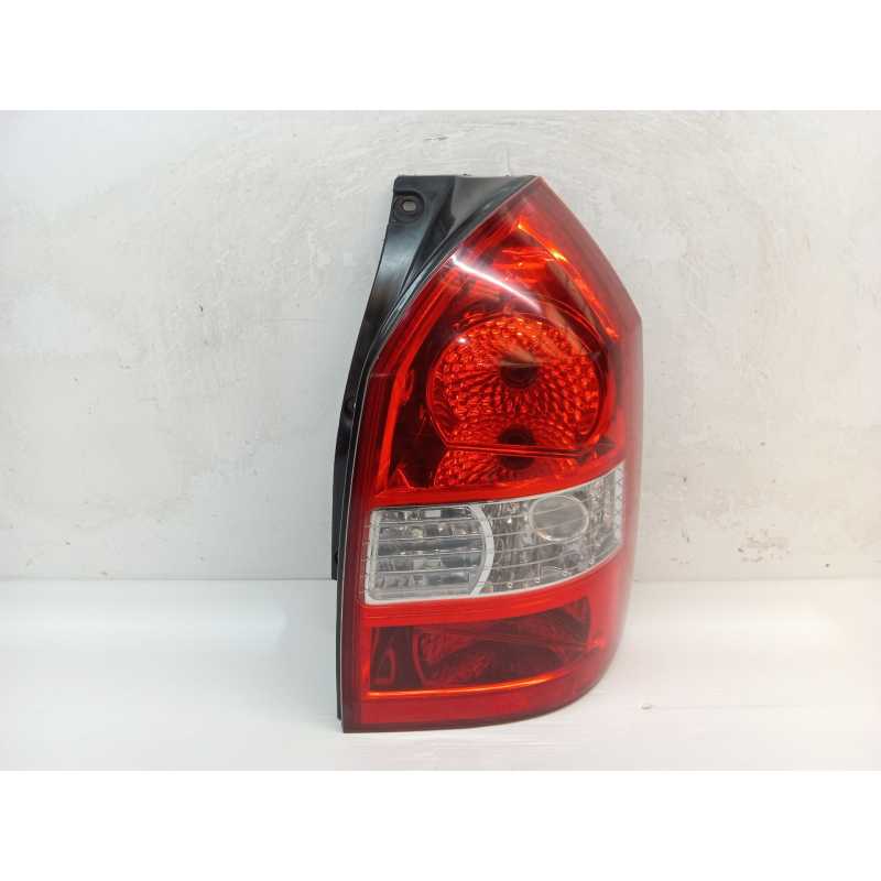 Recambio de piloto trasero derecho para hyundai tucson (jm) 2.0 crdi referencia OEM IAM 924022E010  