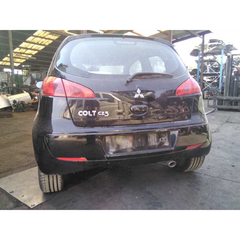 mitsubishi colt berlina 3 (cz) del año 2006