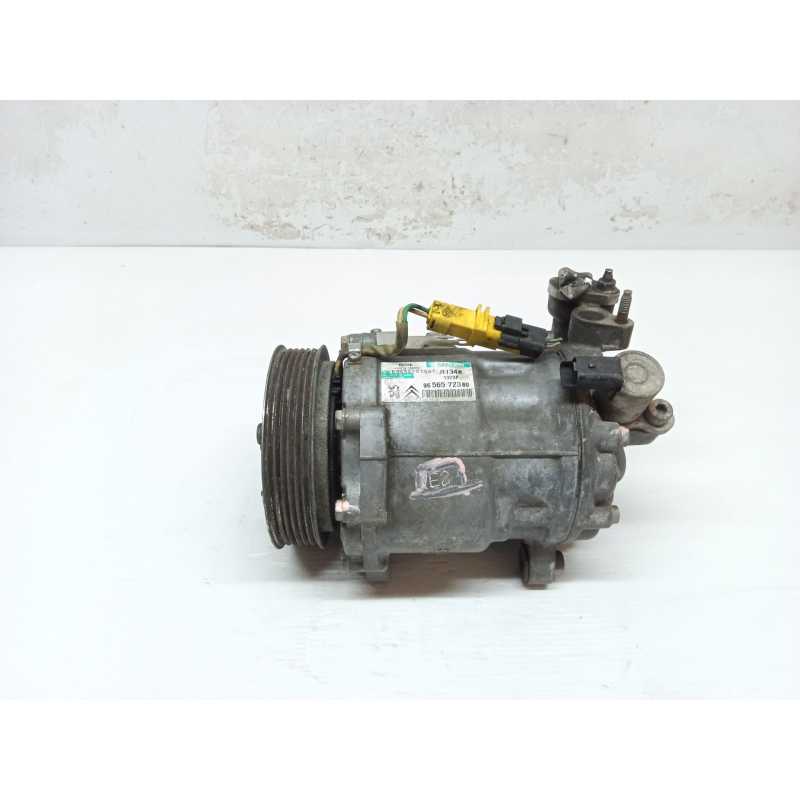 Recambio de compresor aire acondicionado para peugeot 407 feline referencia OEM IAM 9656572380 1303F 