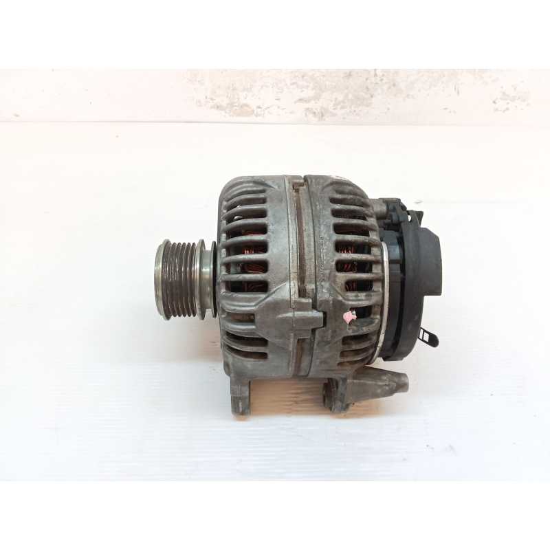Recambio de alternador para audi a4 berlina (8e) 2.0 tdi 16v (103kw) referencia OEM IAM 06F903023J 0124595092 