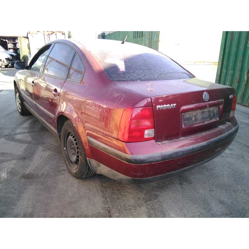 volkswagen passat berlina (3b2) del año 1999