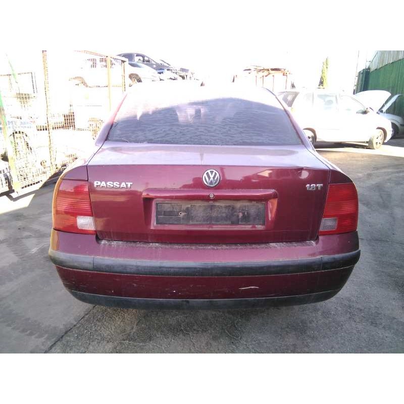 volkswagen passat berlina (3b2) del año 1999
